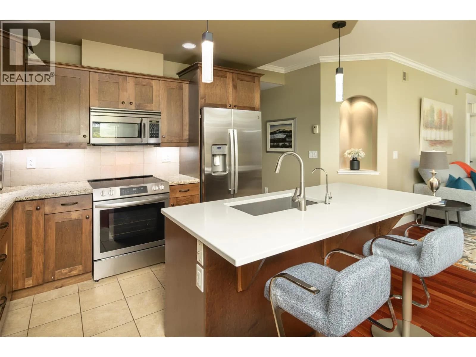 #207 2470 Tuscany Drive, West Kelowna, BC photo 4