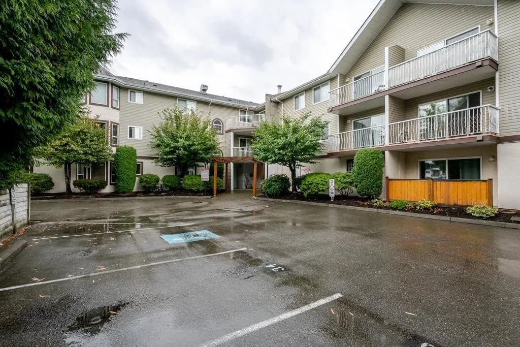 #310 45222 WATSON ROAD, Chilliwack, BC photo 3