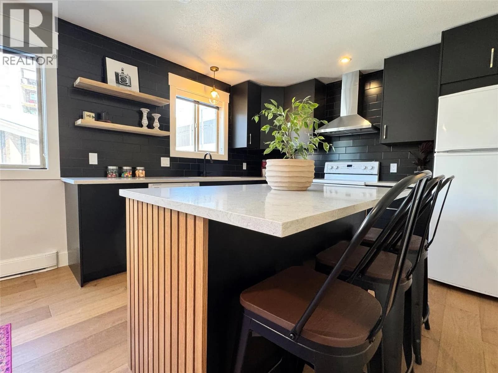 430 4TH Avenue, Kamloops