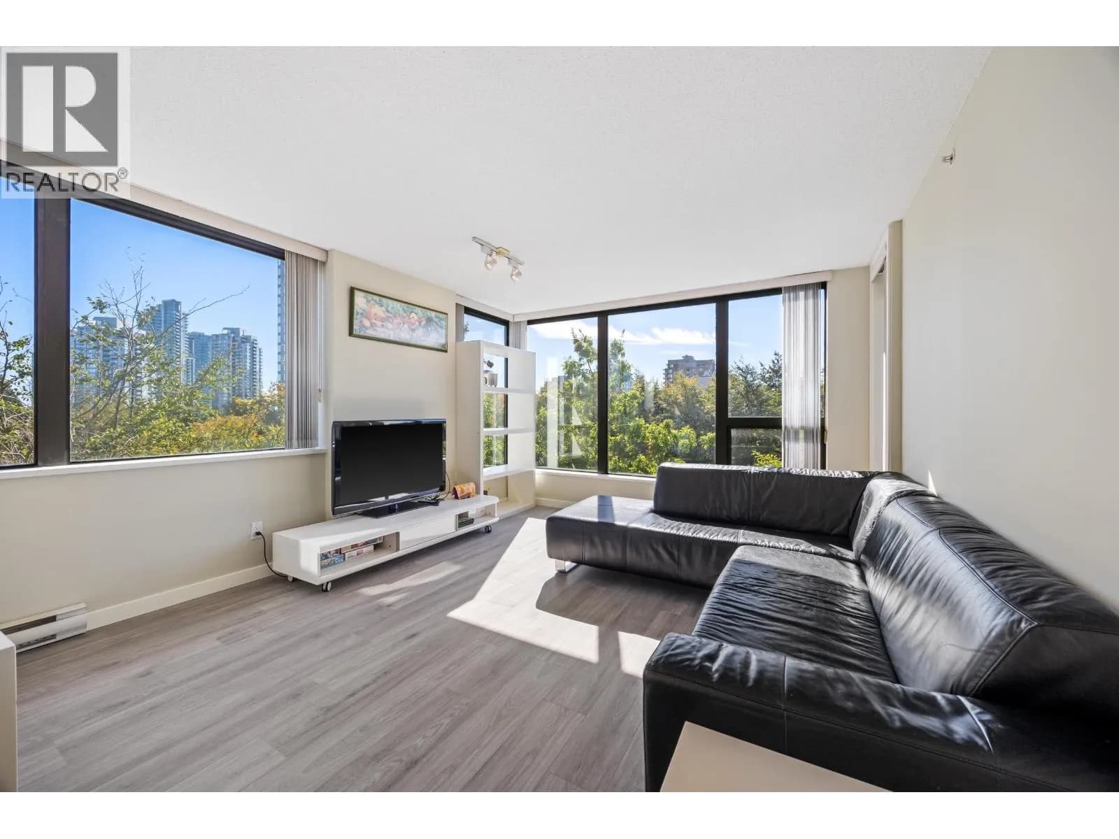 #307 7108 COLLIER STREET, Burnaby, BC photo 3