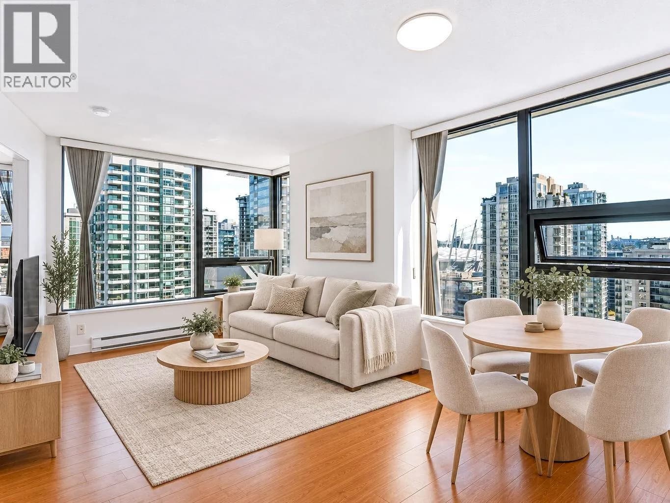 #2105 977 MAINLAND STREET, Vancouver, BC photo 2