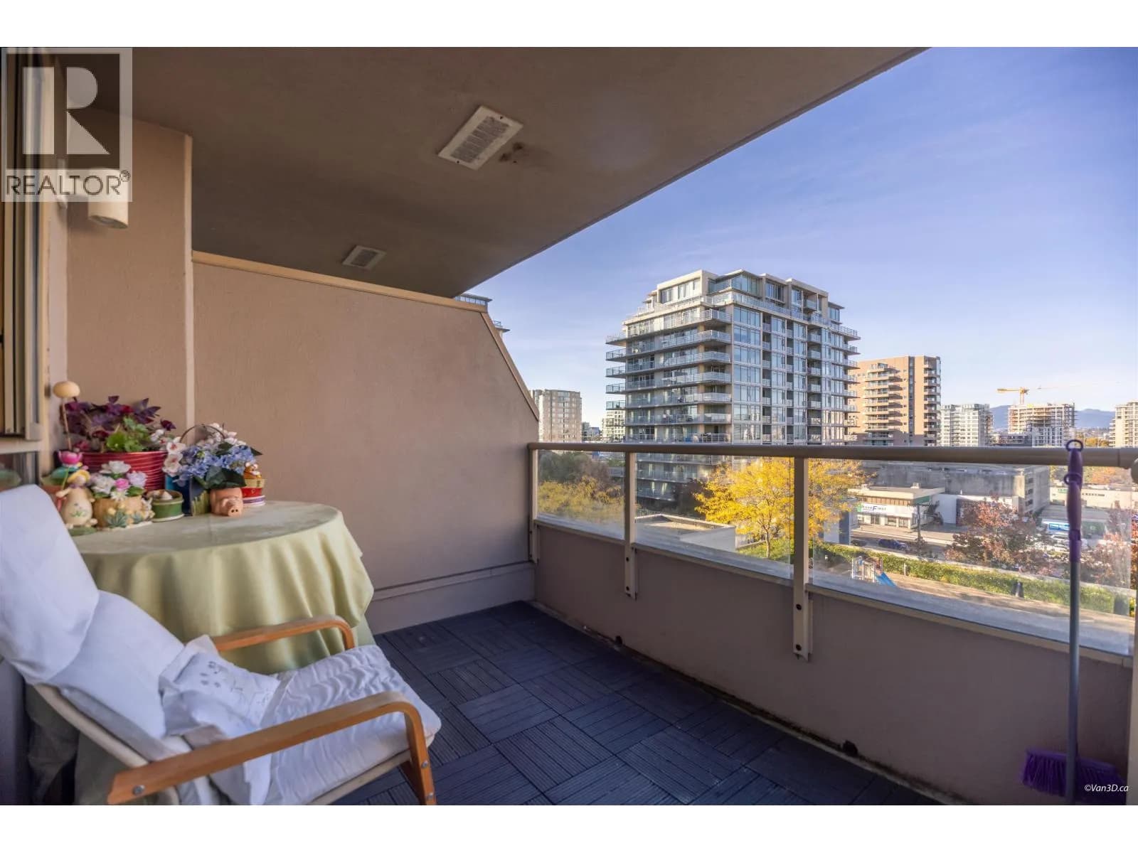 #801 8171 SABA ROAD, Richmond, BC photo 5