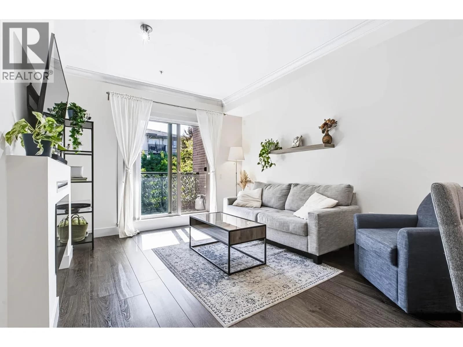 #210 2349 WELCHER AVENUE, Port Coquitlam, BC photo 3