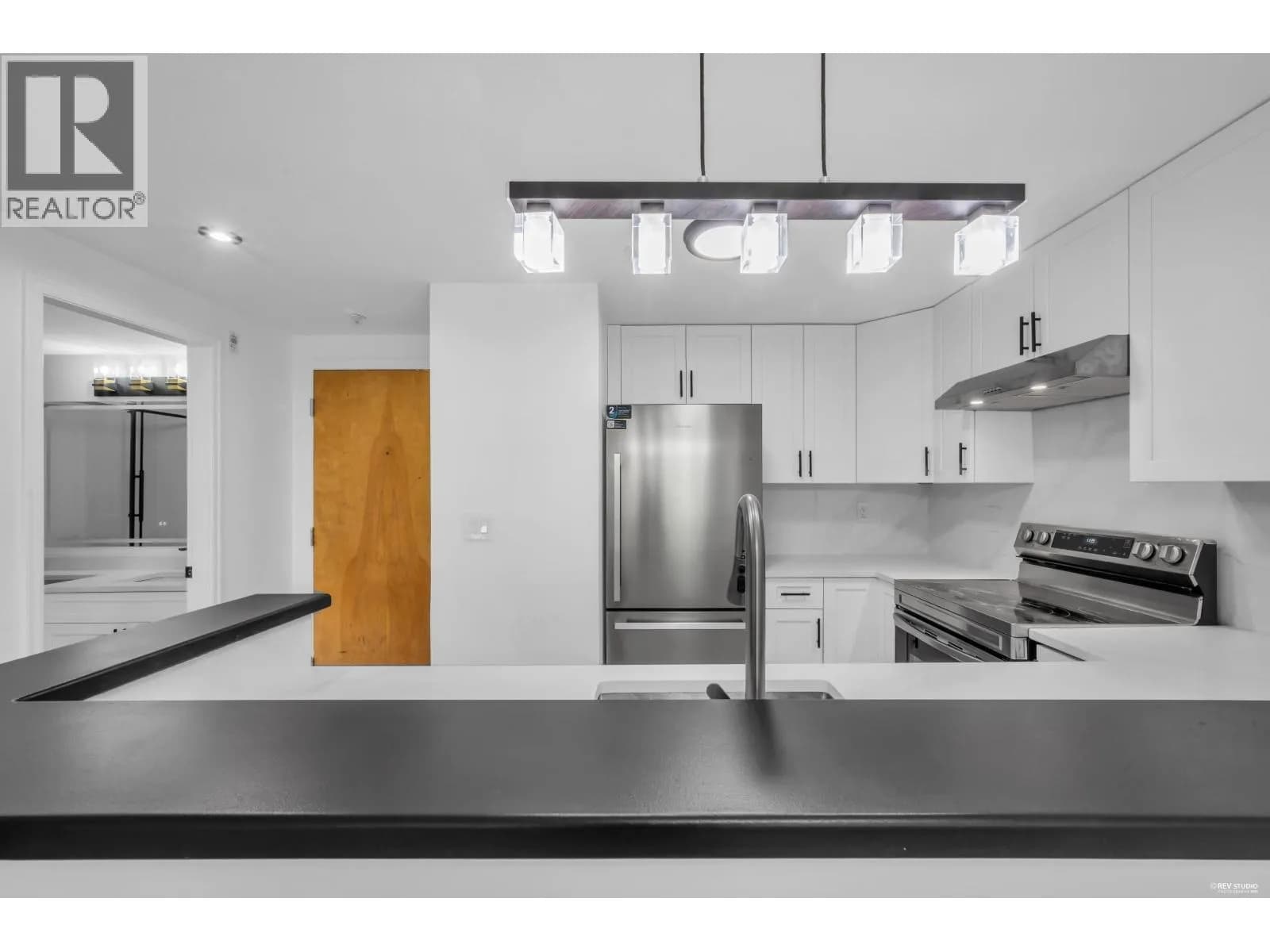 #306 6833 VILLAGE GRN, Burnaby, BC photo 4