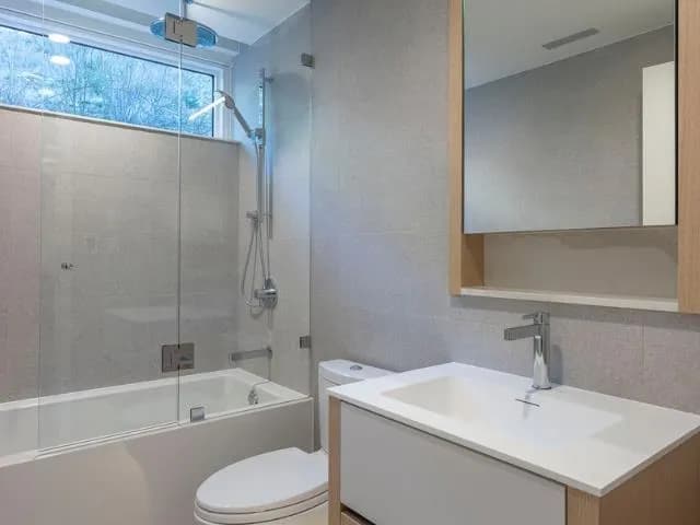 #304 3963 UPLANDS WAY, West Vancouver, BC photo 4