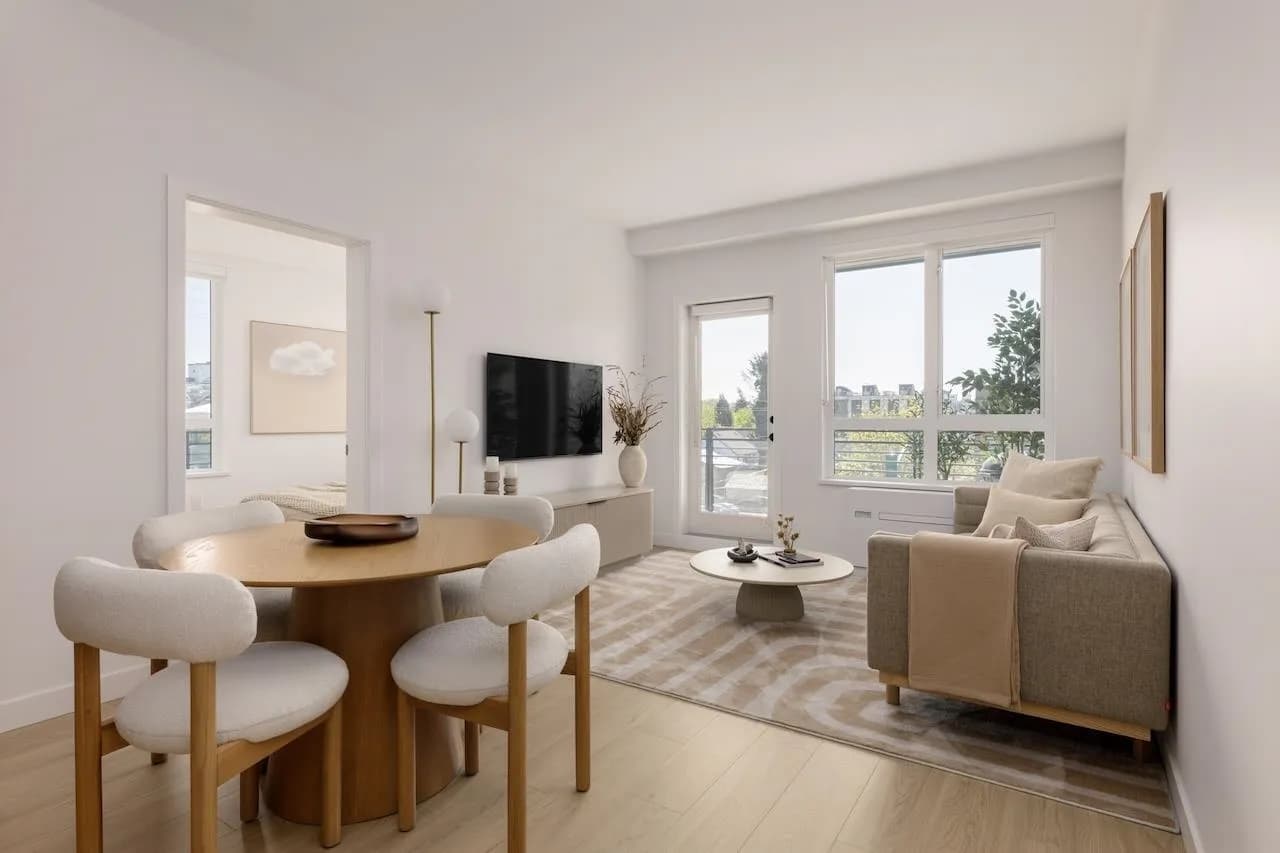 2450 GARDEN DRIVE, Vancouver
