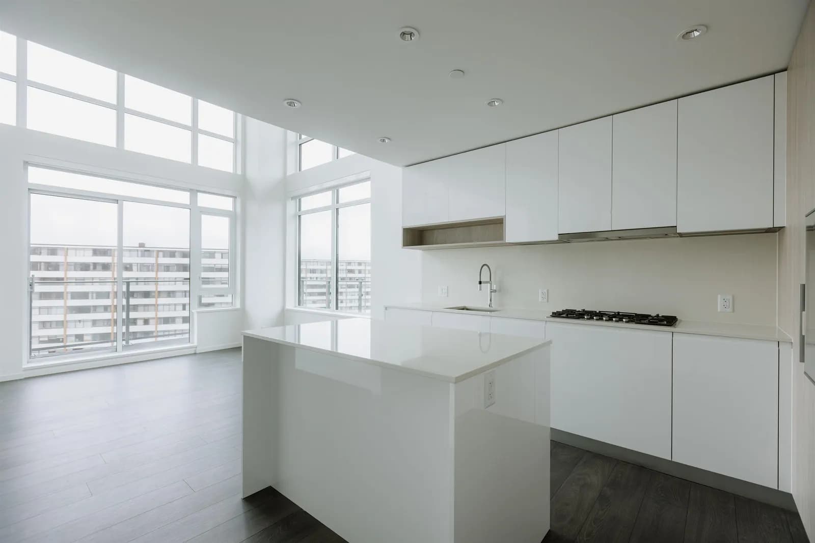#1301 6500 MINORU BOULEVARD, Richmond, BC photo 1