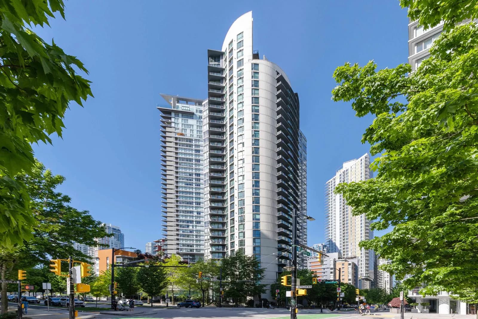 501 PACIFIC STREET, Vancouver