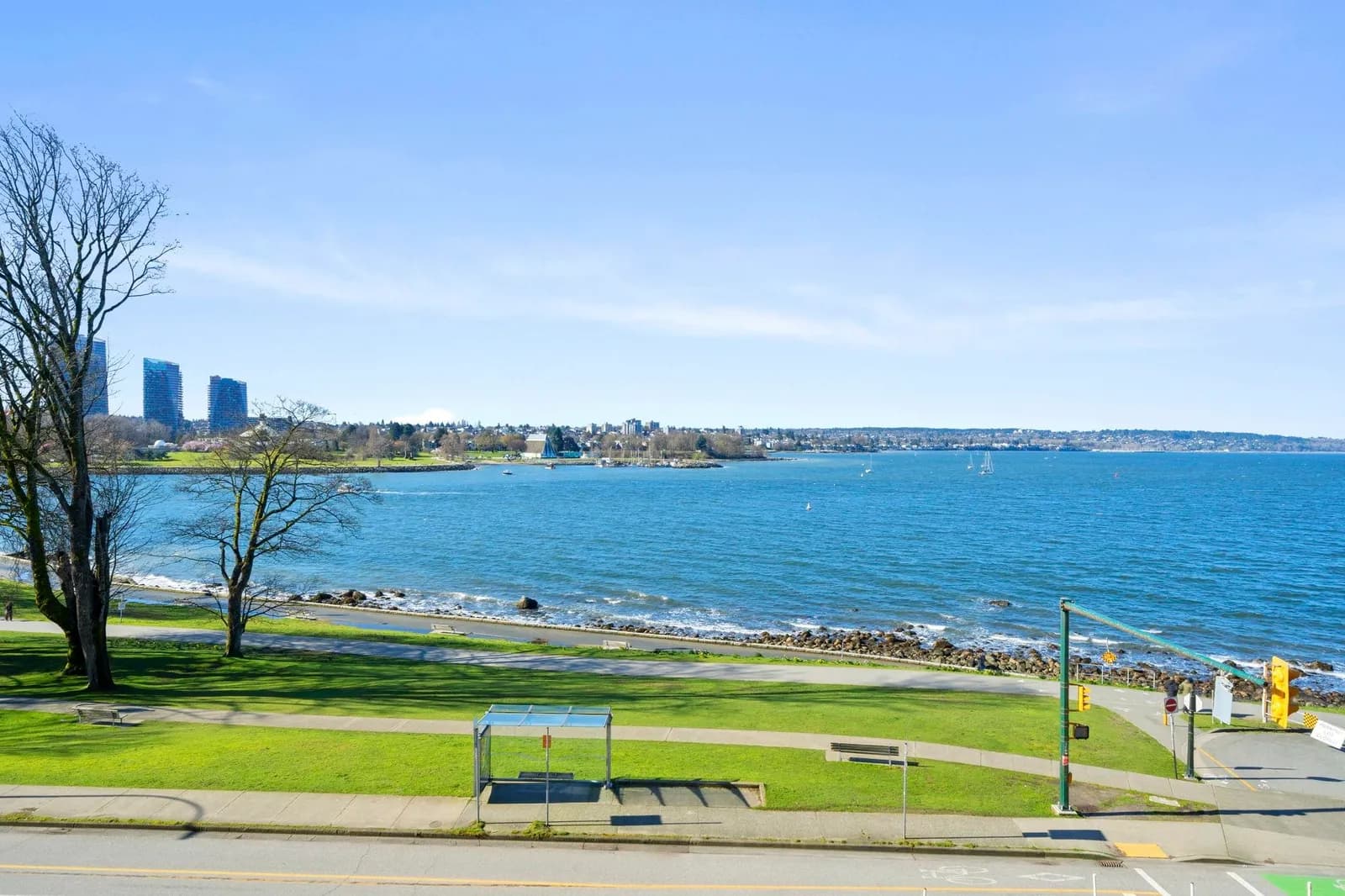 #402 1575 BEACH AVENUE, Vancouver, BC photo 2