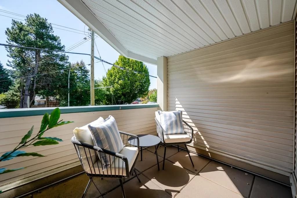 #101 20727 DOUGLAS CRESCENT, Langley, BC photo 3