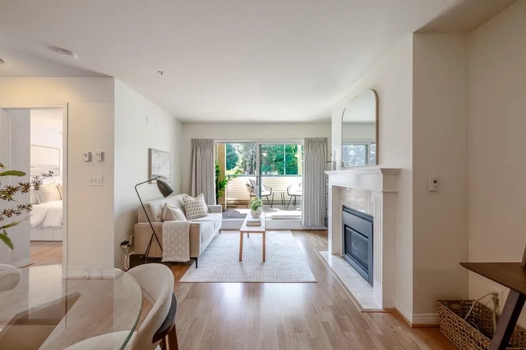 #101 20727 DOUGLAS CRESCENT, Langley, BC photo 4
