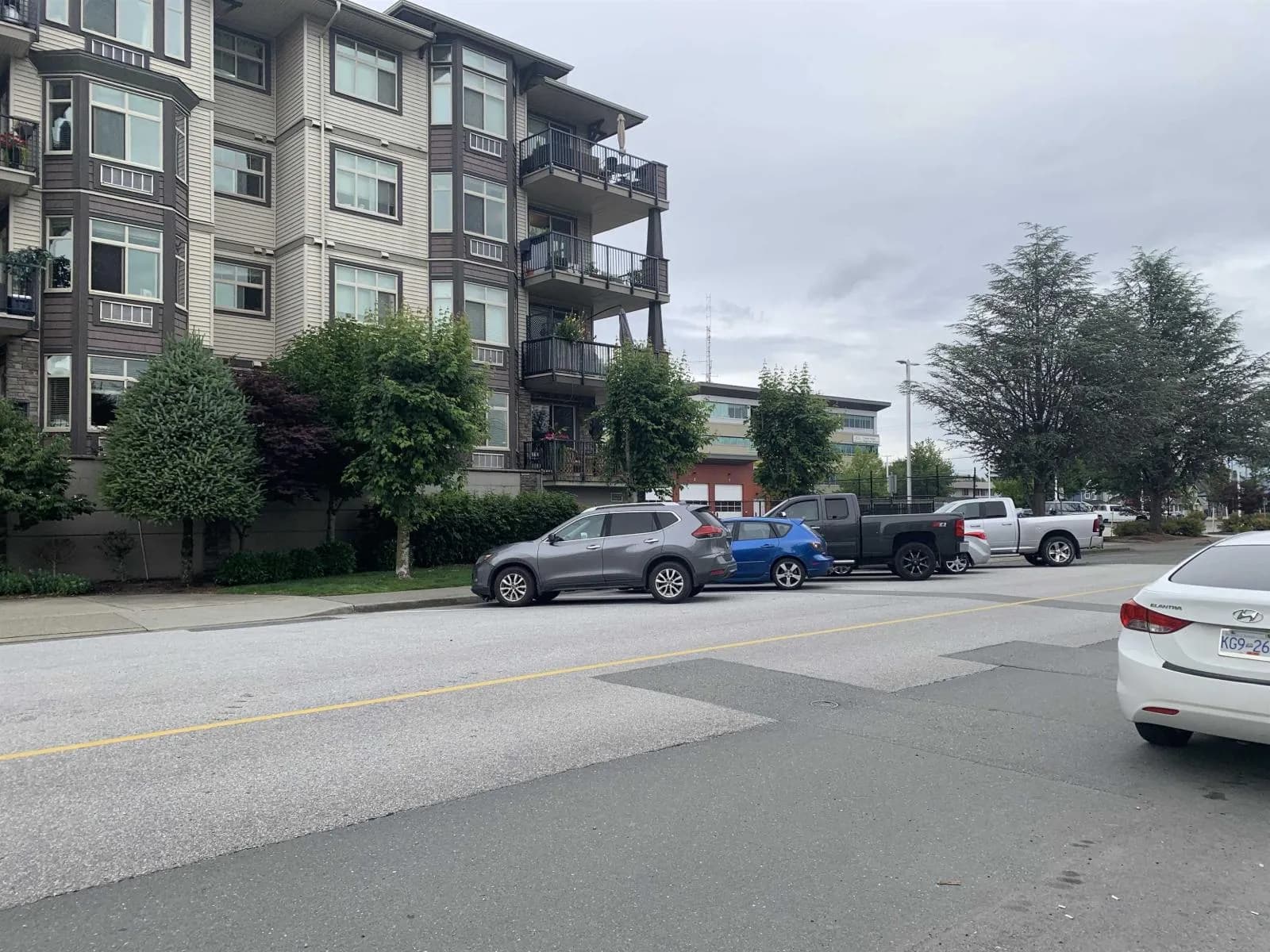 #407 45893 CHESTERFIELD AVENUE, Chilliwack, BC photo 3