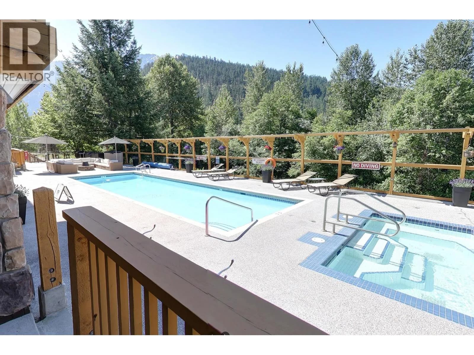 1490 HIGHWAY 99 HIGHWAY, Pemberton