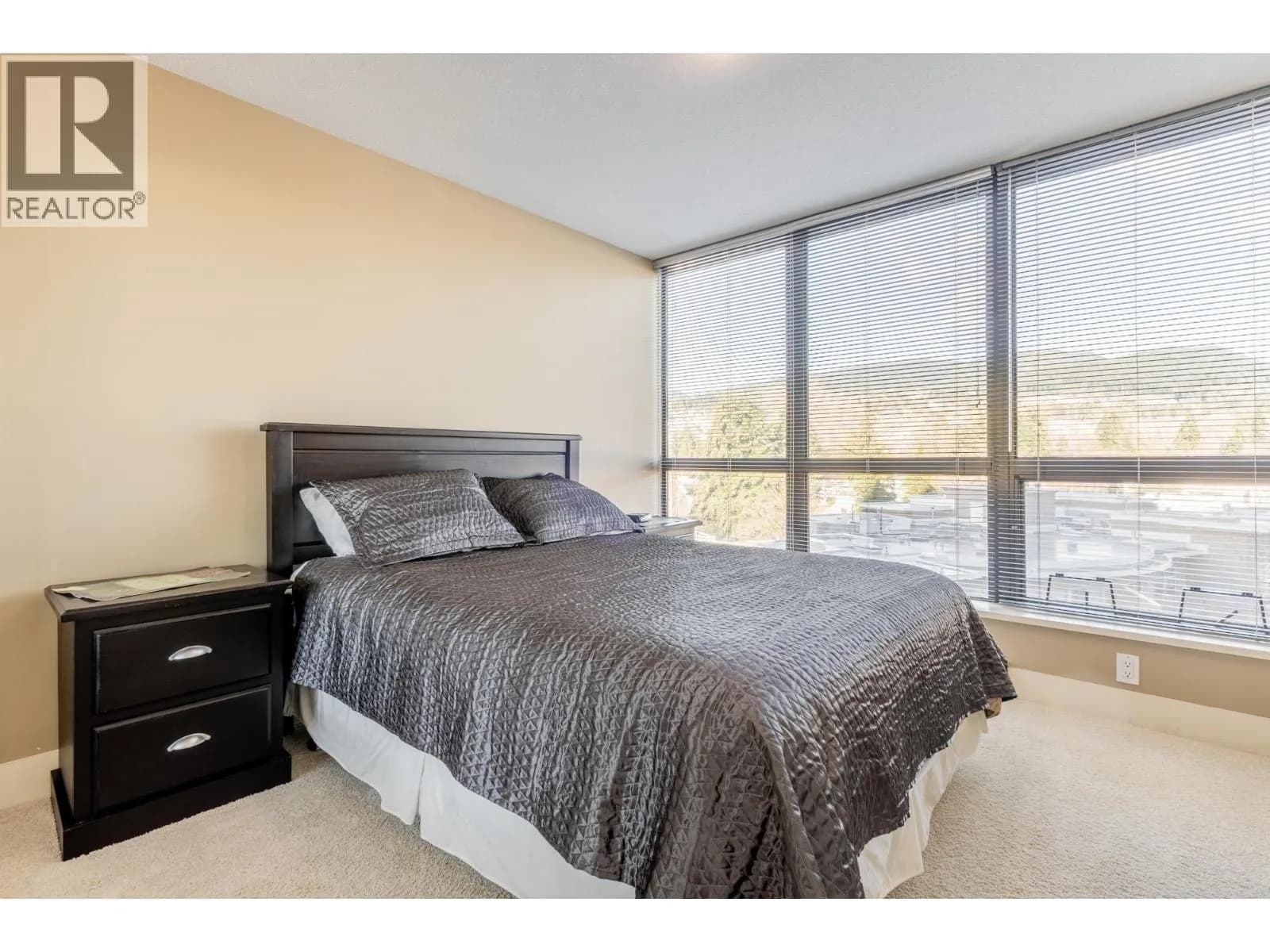 #801 2959 GLEN DRIVE, Coquitlam, BC photo 4