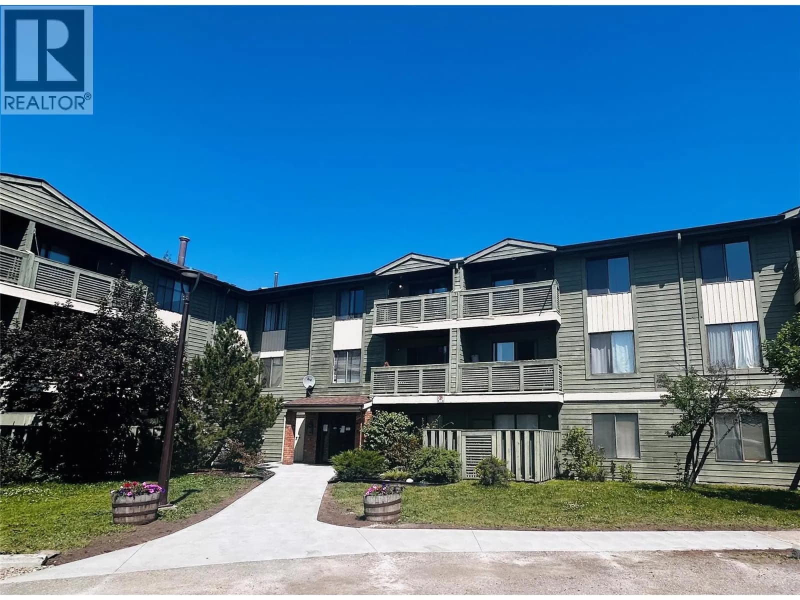 185 Chamberlain Crescent, Tumbler Ridge