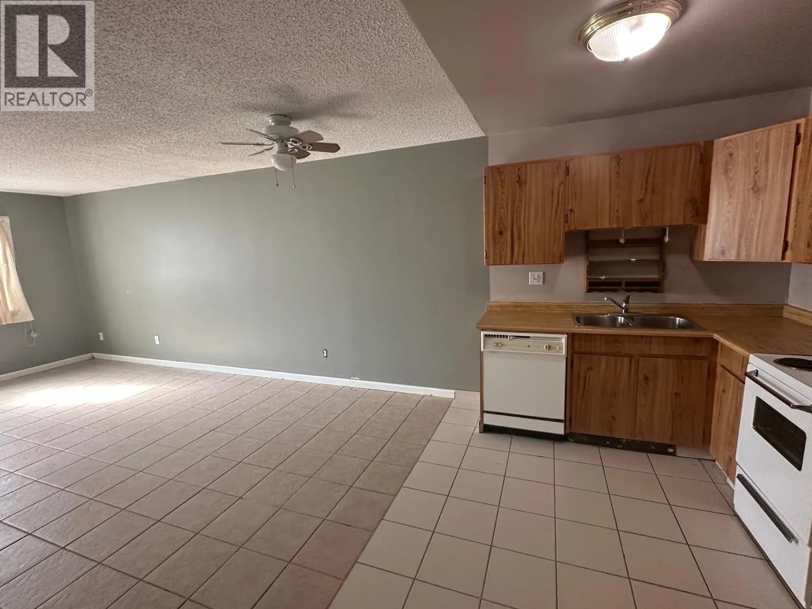 1122 KING ALBERT AVENUE, Coquitlam