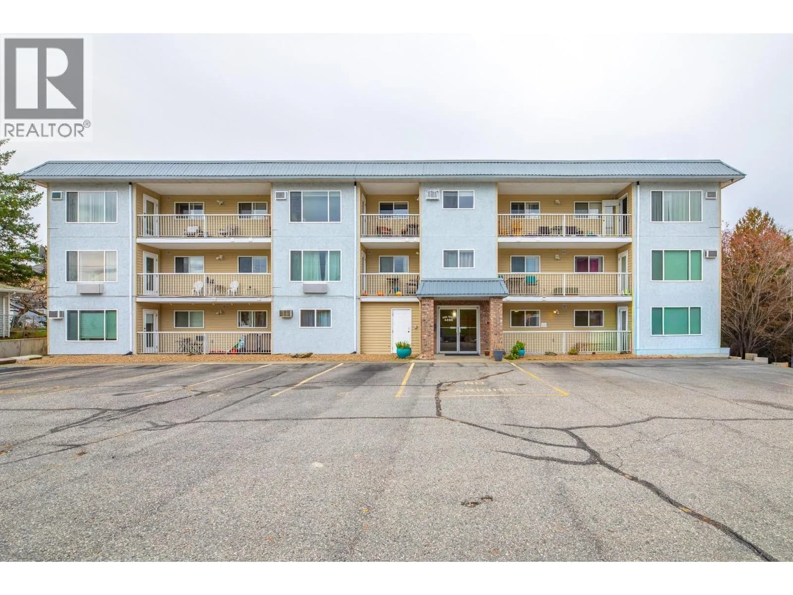 6840 89TH Street, Osoyoos