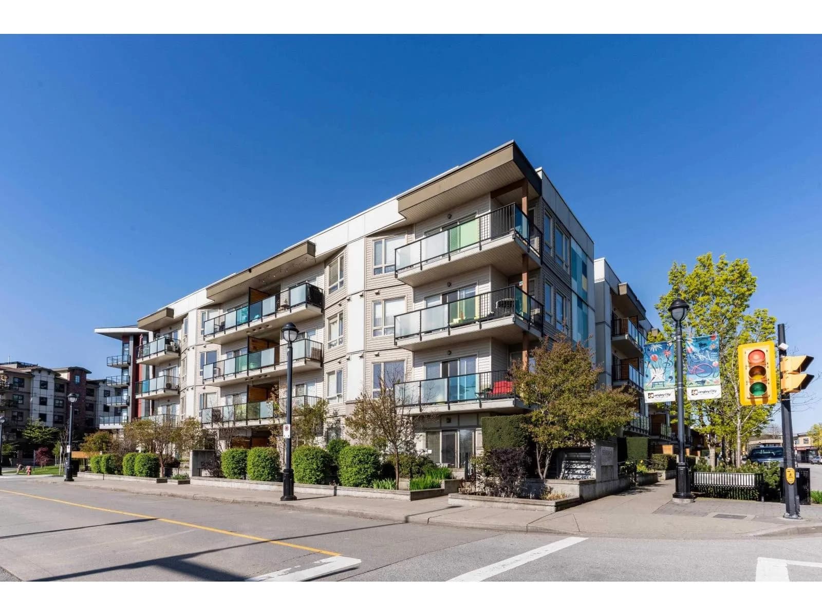 #218 20460 DOUGLAS CRESCENT, Langley, BC photo 1