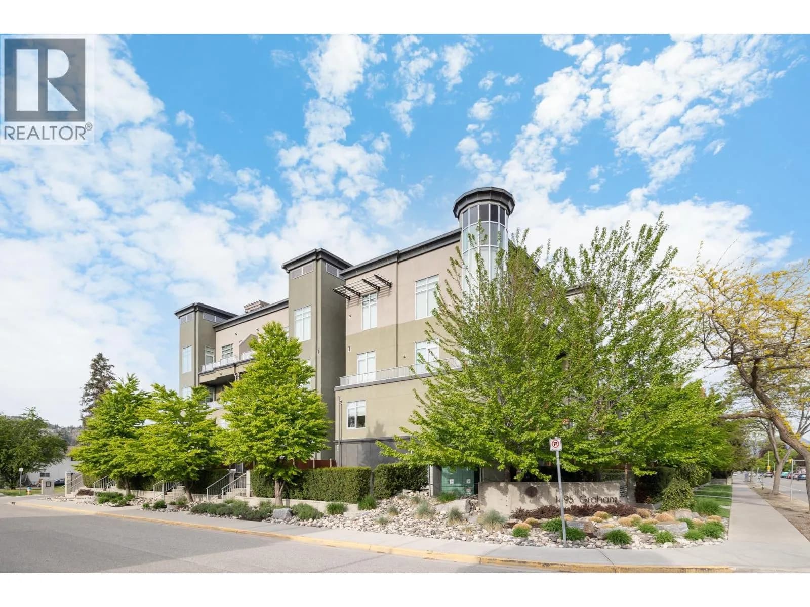 1495 Graham Street, Kelowna
