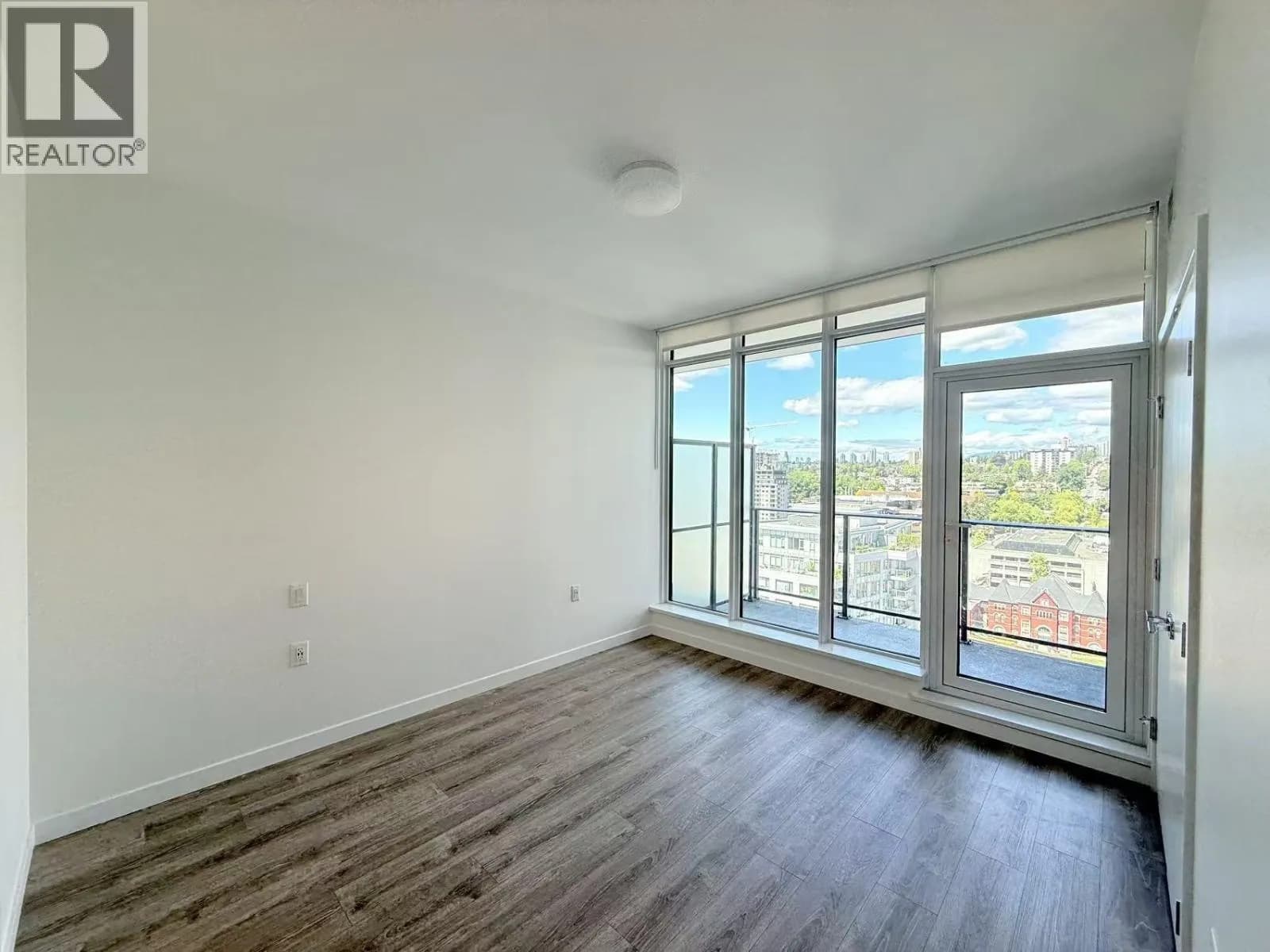 #2103 660 QUAYSIDE DRIVE, New Westminster, BC photo 3