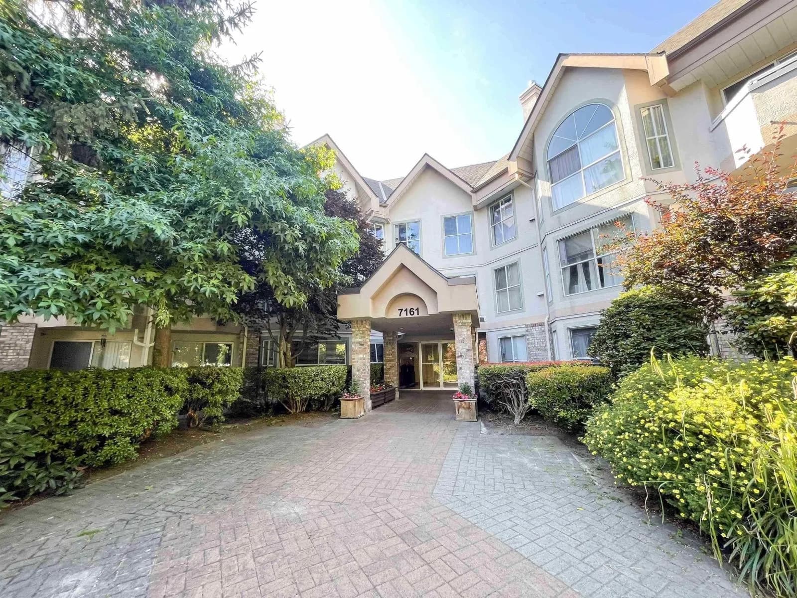 7161 121 STREET, Surrey
