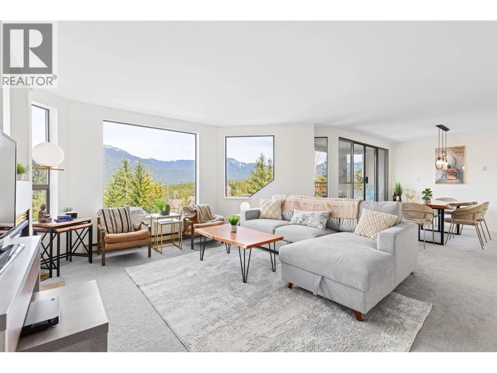 4809 SPEARHEAD PLACE, Whistler