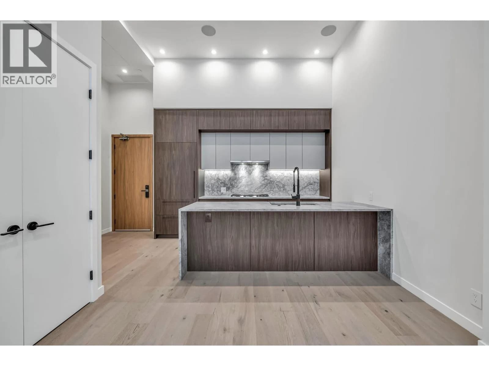 2186 GILMORE AVENUE, Burnaby