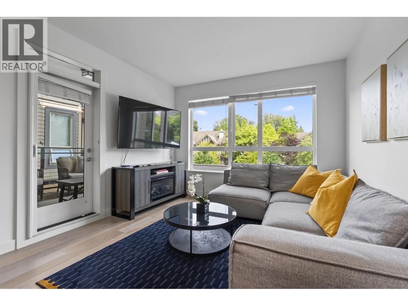 #416 3399 NOEL DRIVE, Burnaby, BC photo 3