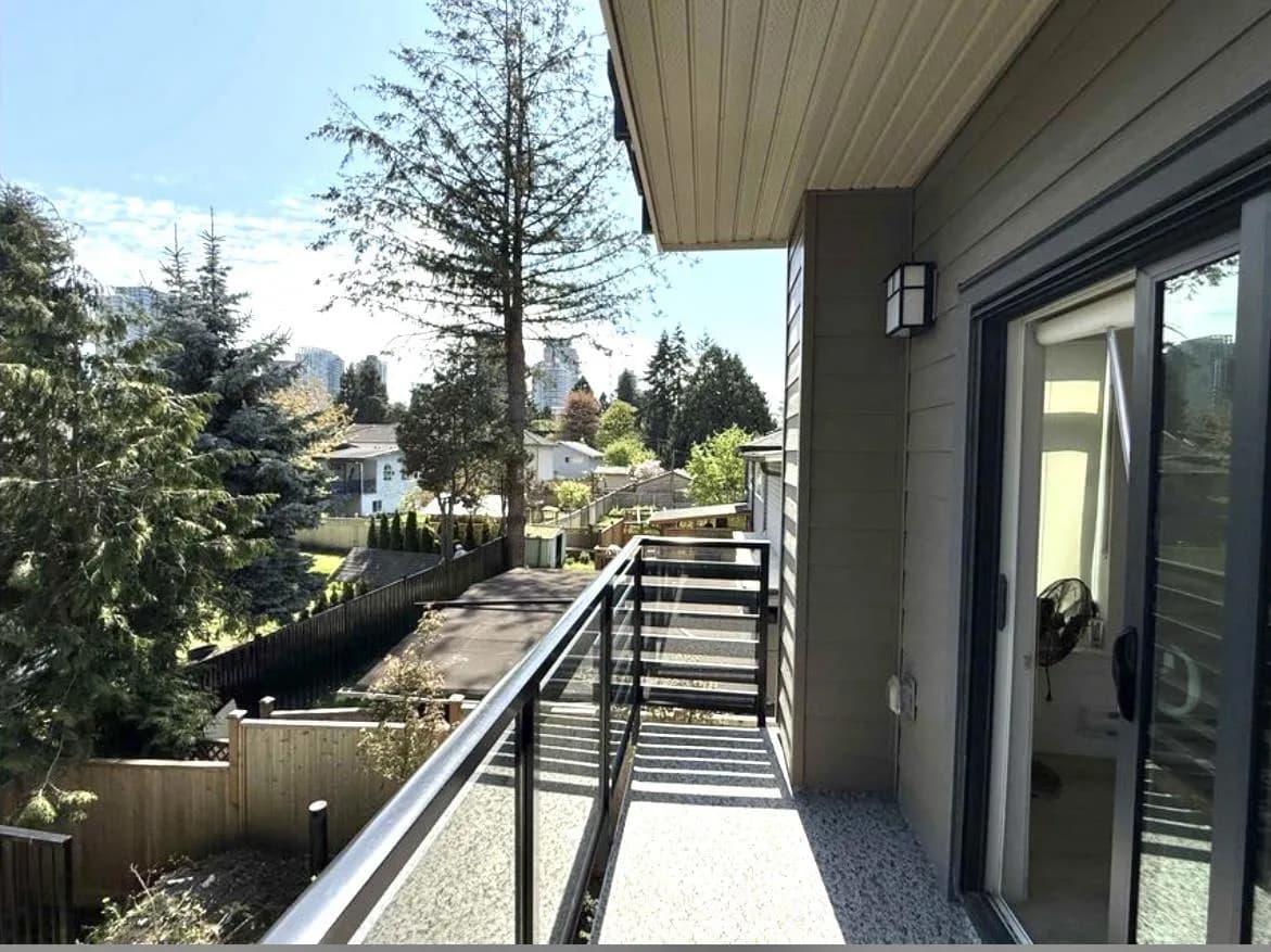 #202 10616 132 STREET, Surrey, BC photo 3