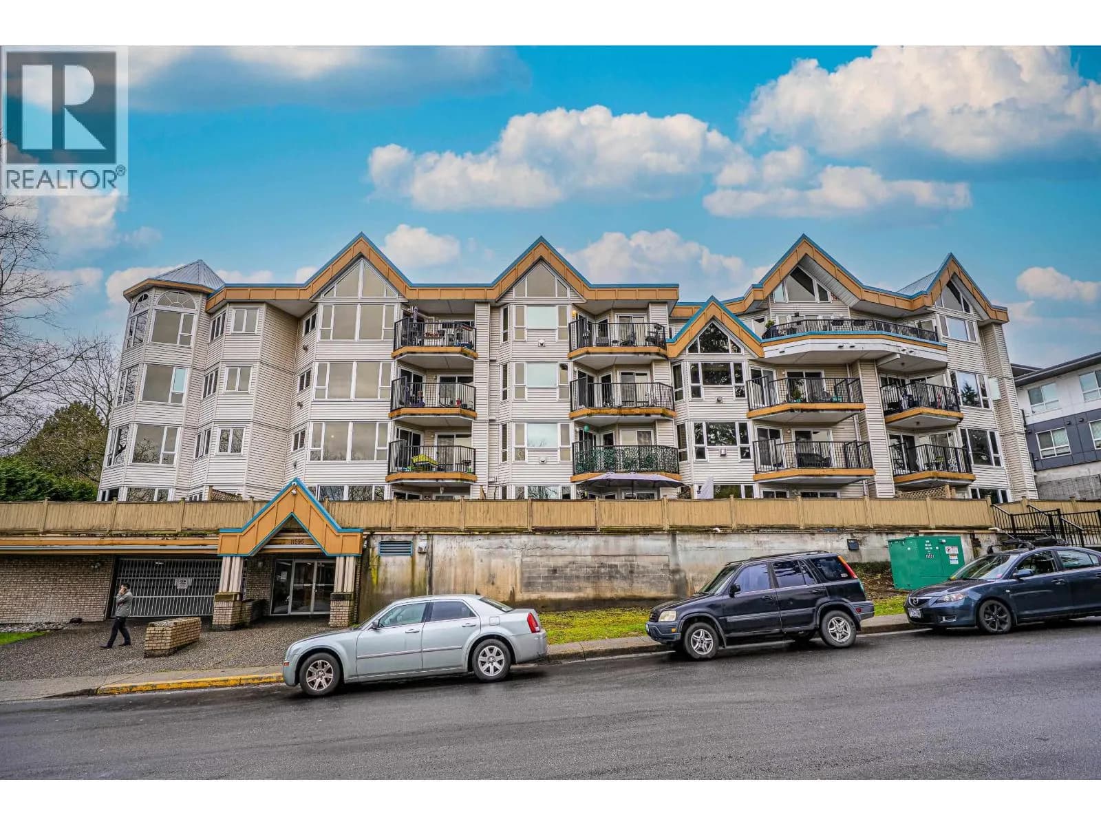 #205 11595 FRASER STREET, Maple Ridge, BC photo 2
