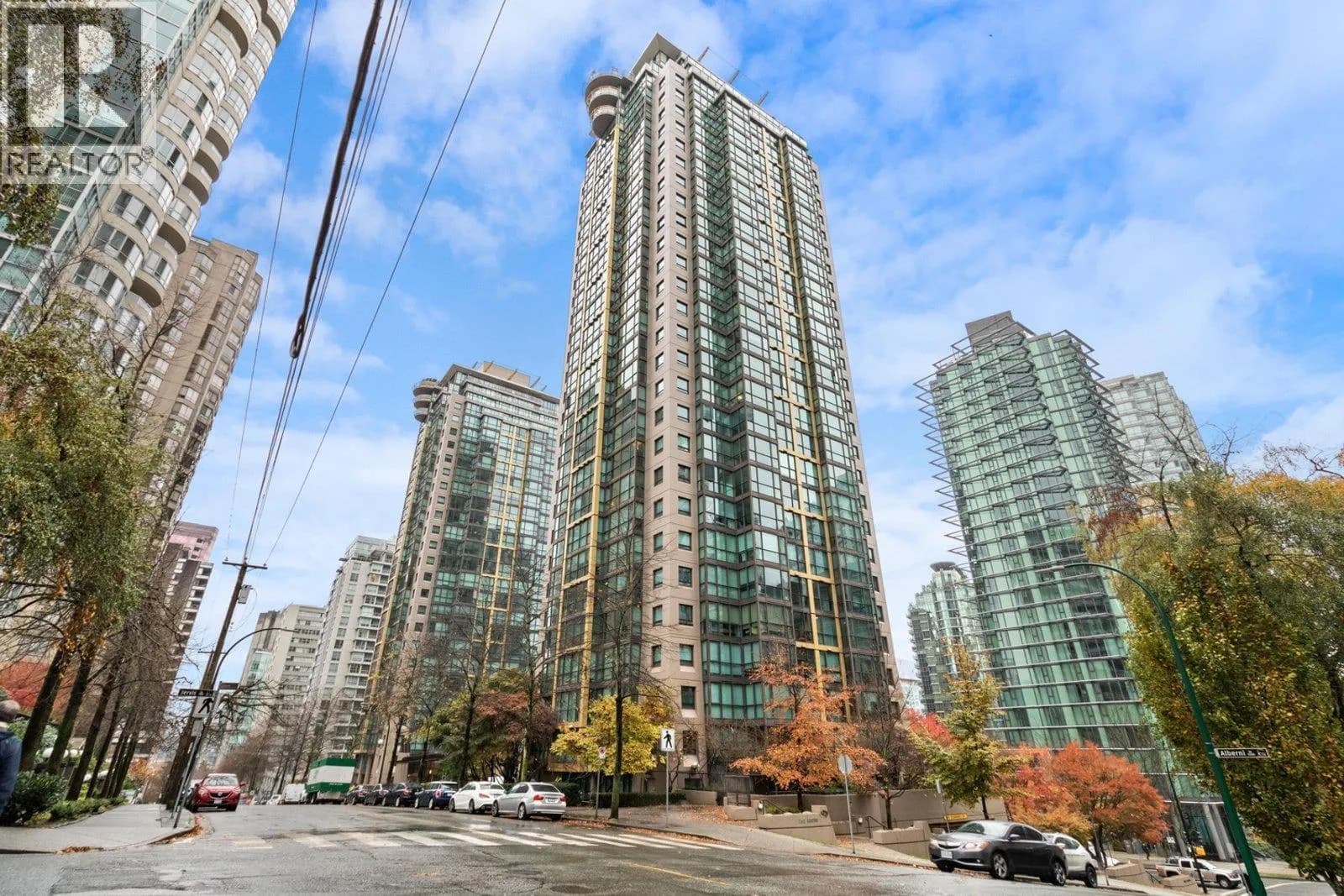 1367 ALBERNI STREET, Vancouver