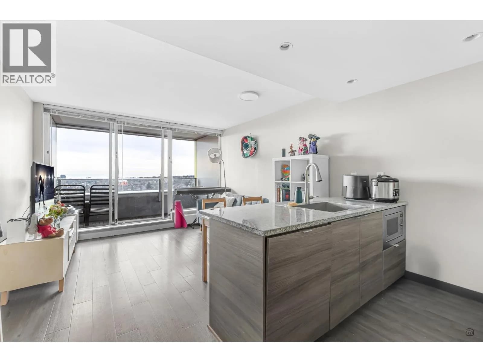 #2605 488 SW MARINE DRIVE, Vancouver, BC photo 3