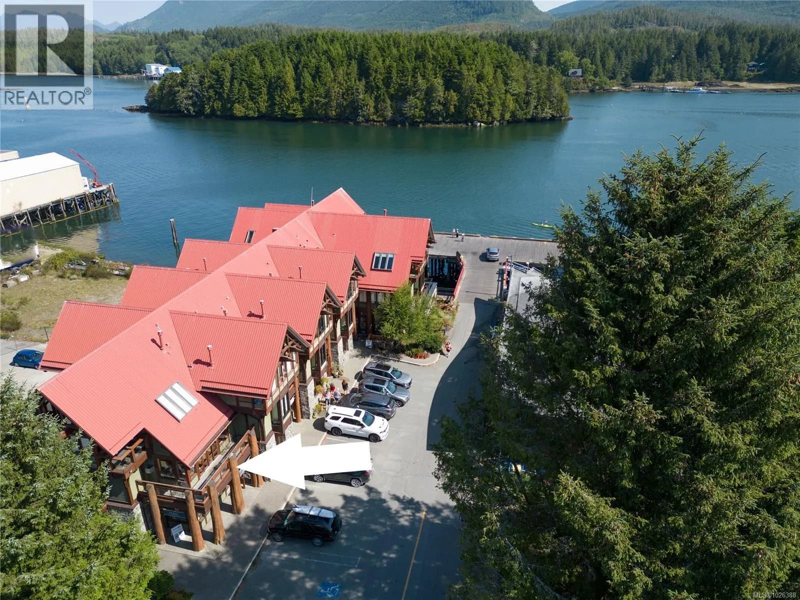 1645 Cedar Rd, Ucluelet