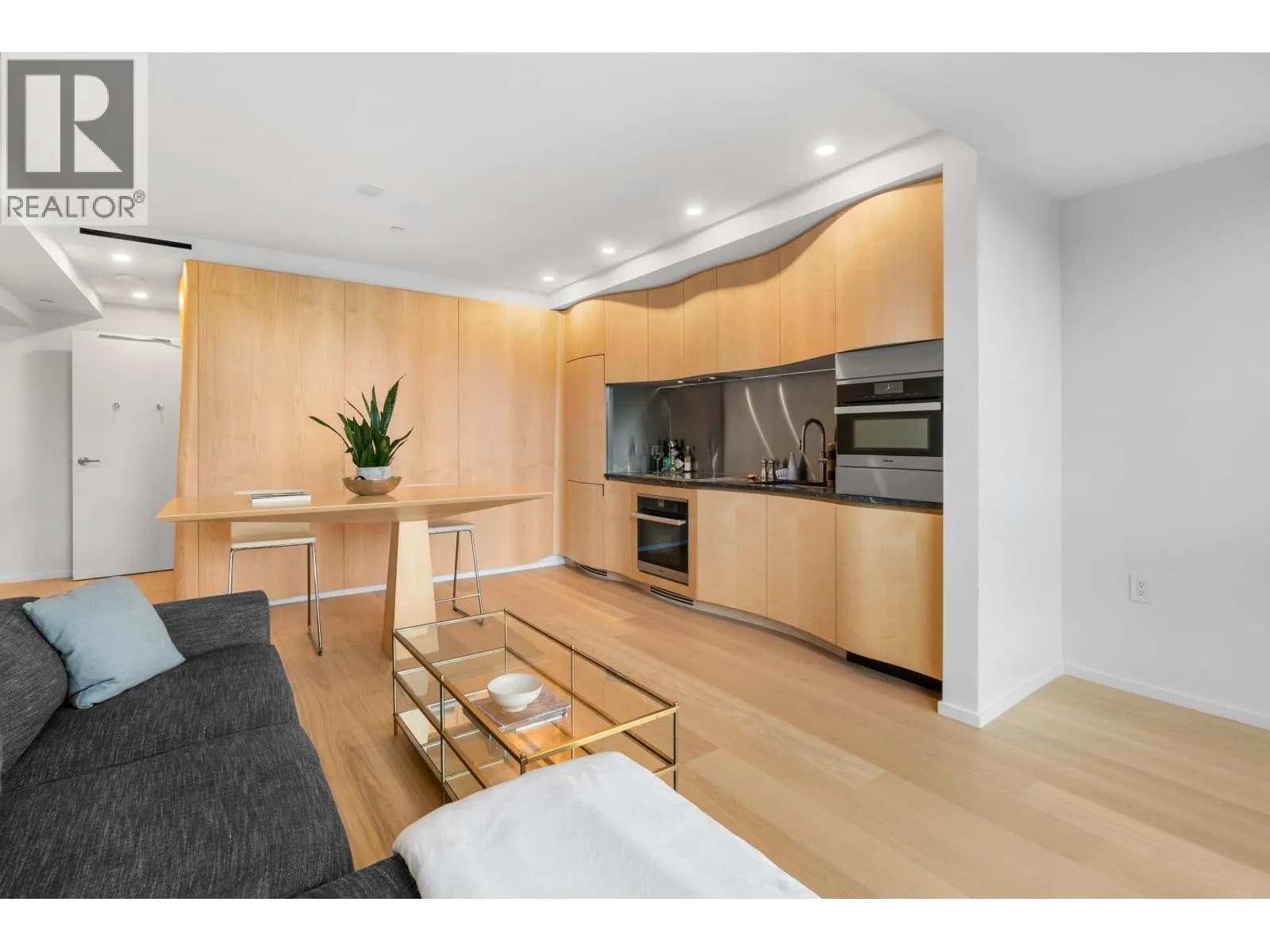 #501 1568 ALBERNI STREET, Vancouver, BC photo 4
