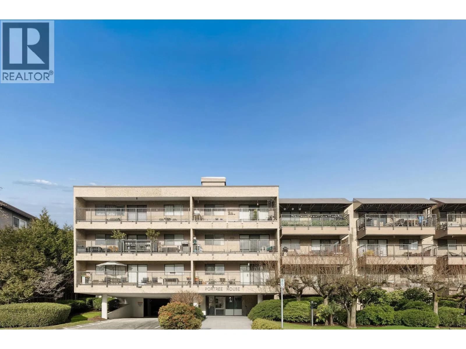 330 E 1ST STREET, North Vancouver