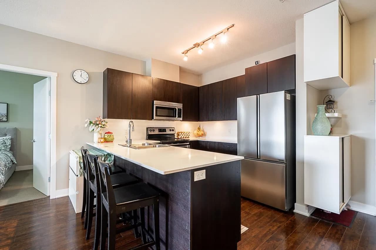 #309 20460 DOUGLAS CRESCENT, Langley, BC photo 4