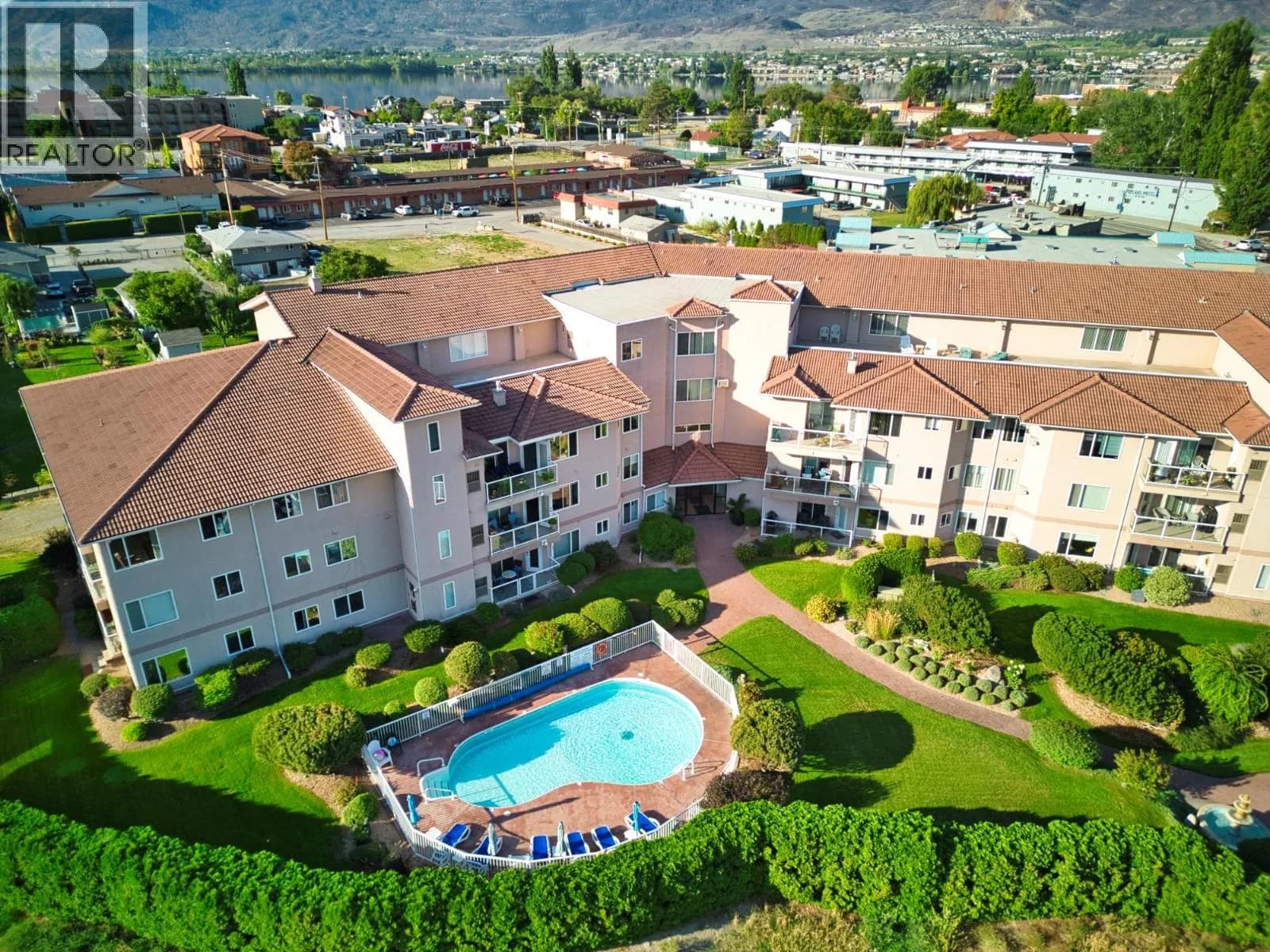 6805 Cottonwood Drive, Osoyoos