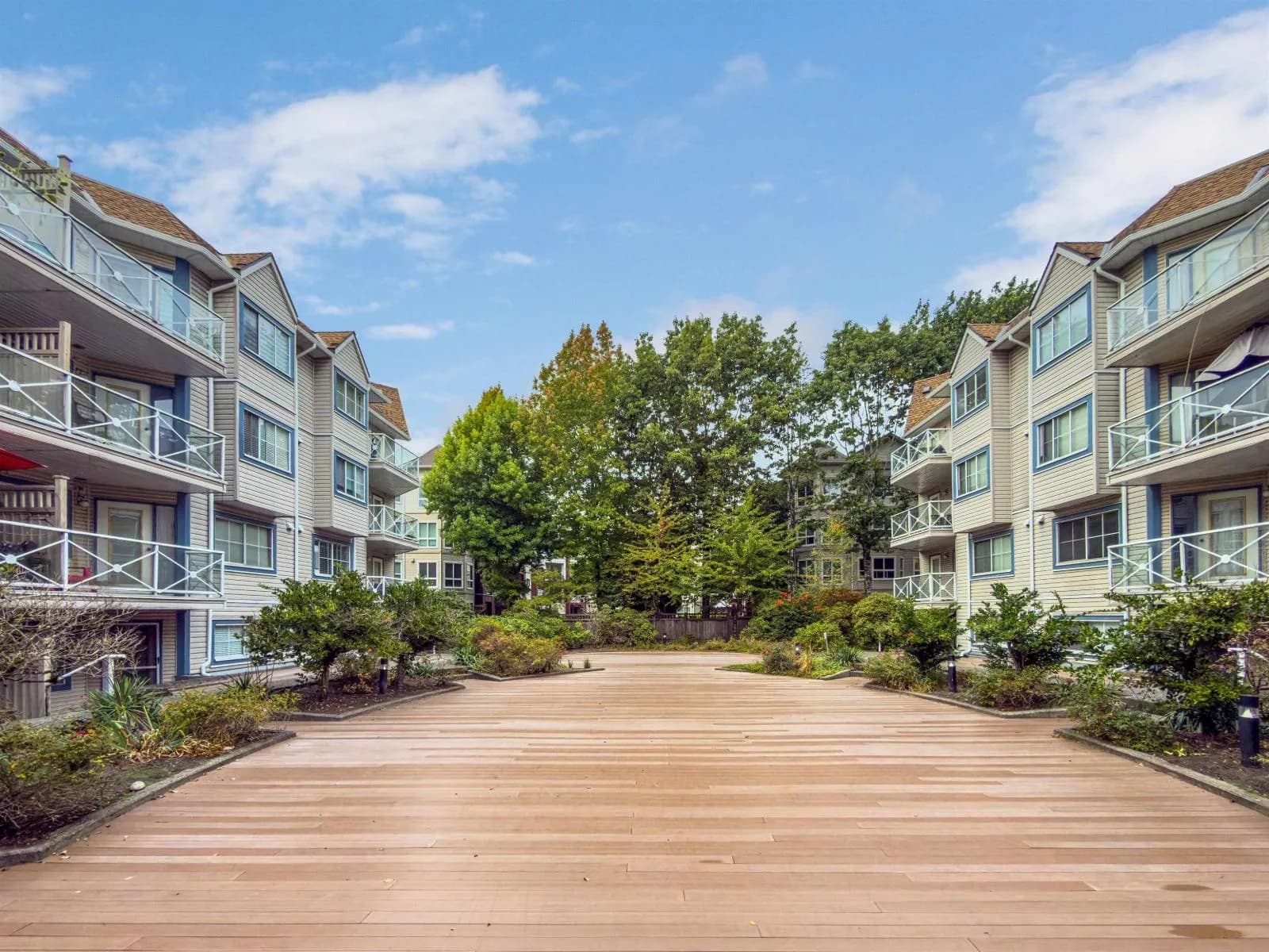 #111 12101 80 AVENUE, Surrey, BC photo 2