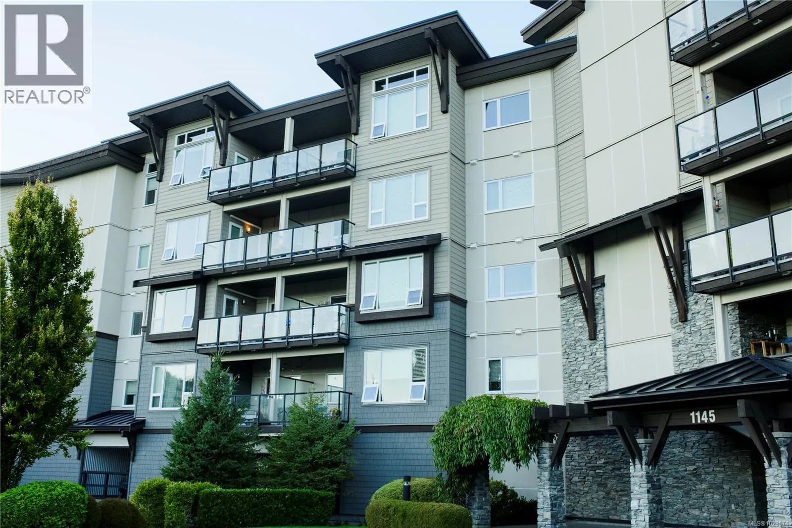 #312 1145 Sikorsky Rd, Langford, BC photo 4