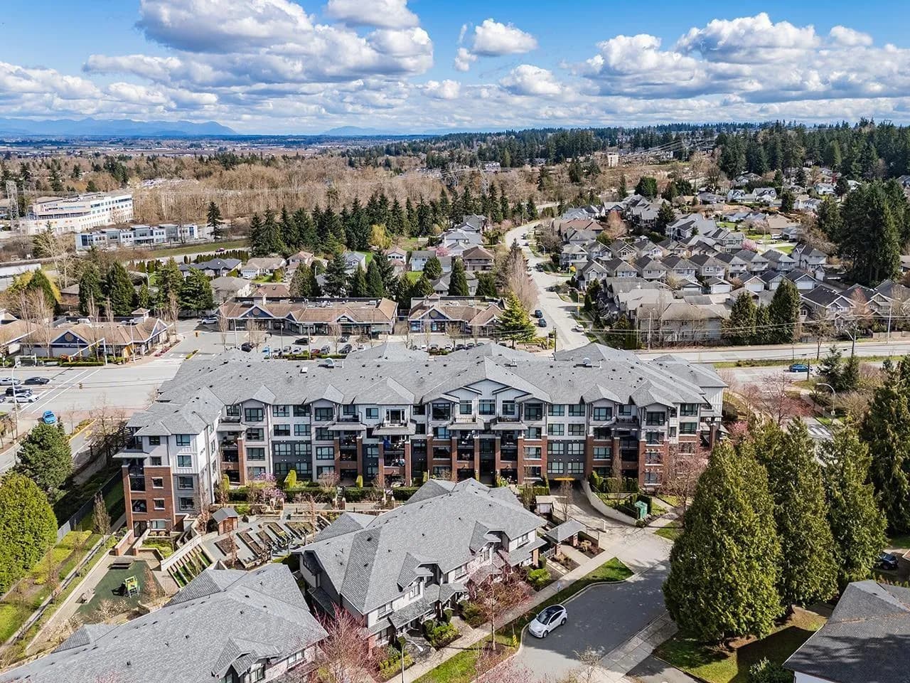 #205 2960 151 STREET, Surrey, BC photo 2