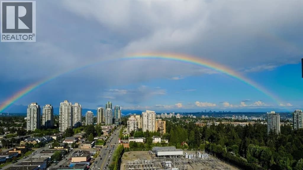 #2101 6659 SOUTHOAKS CRESCENT, Burnaby, BC photo 4