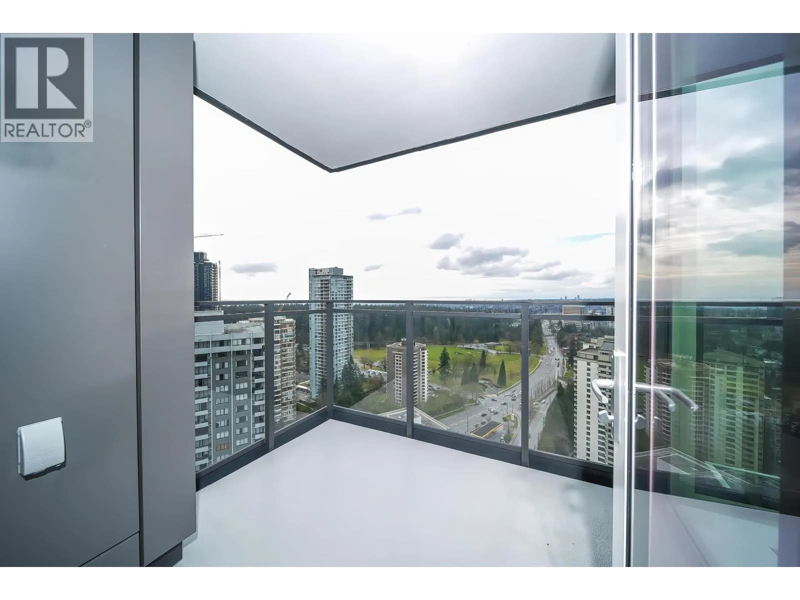 5685 HALLEY AVENUE, Burnaby