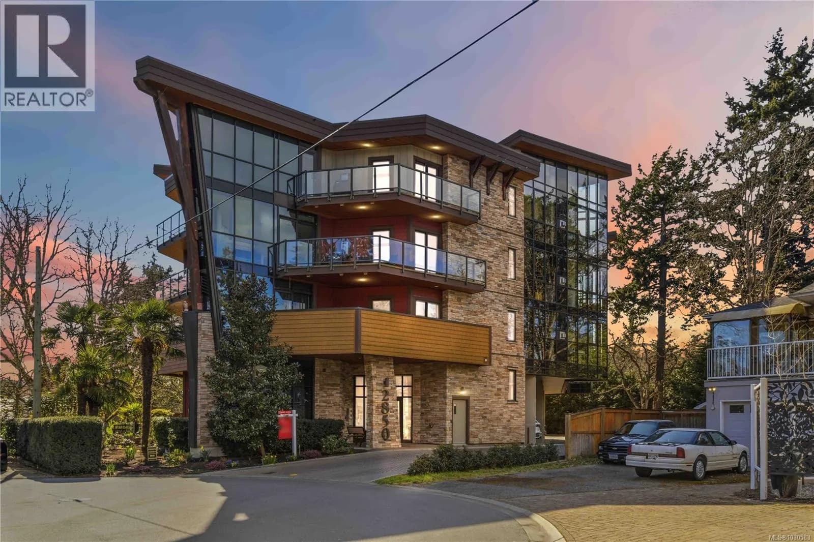 2850 Aldwynd Rd, Langford