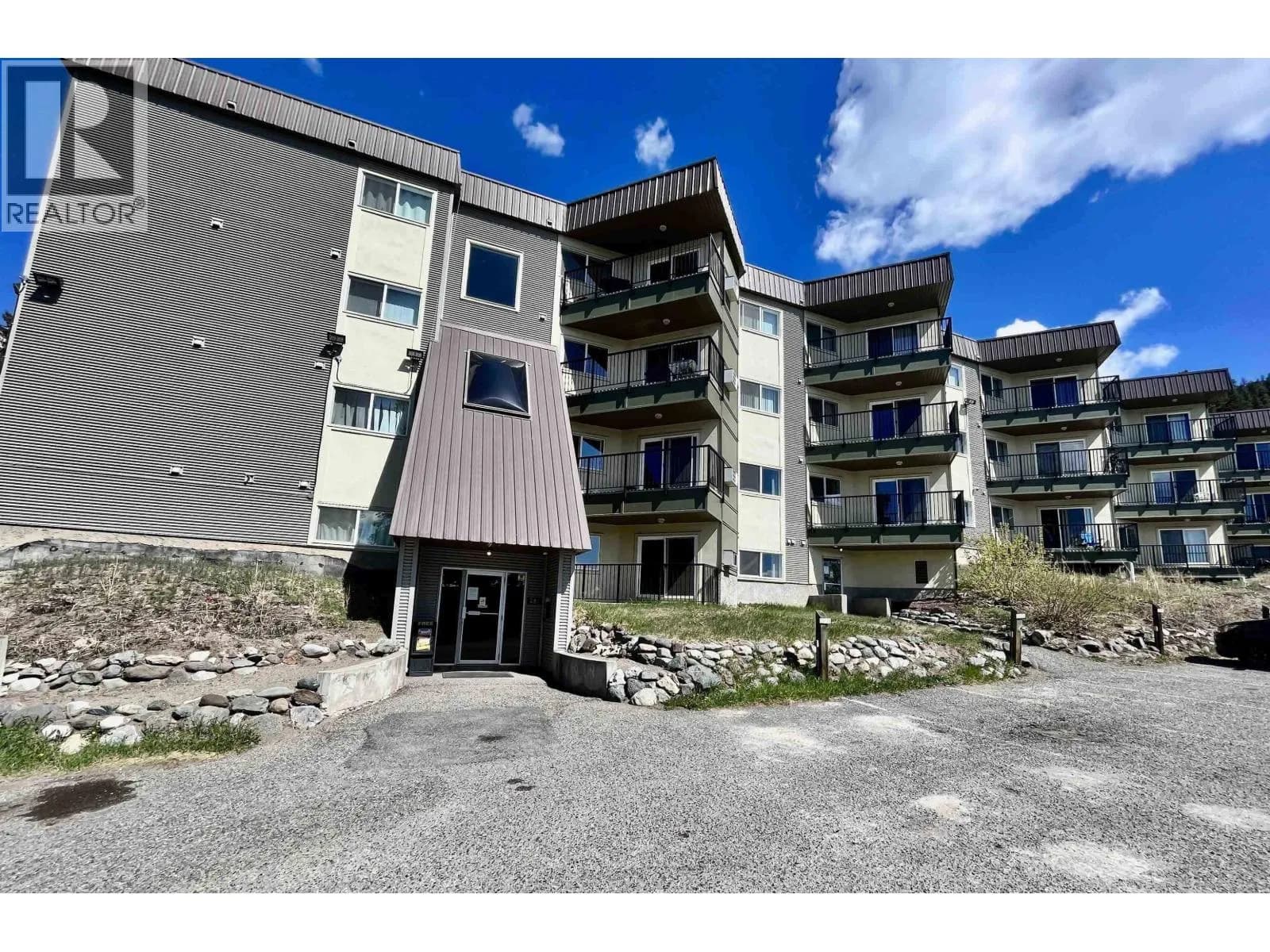 #103 282 N BROADWAY AVENUE, Williams Lake, BC photo 1