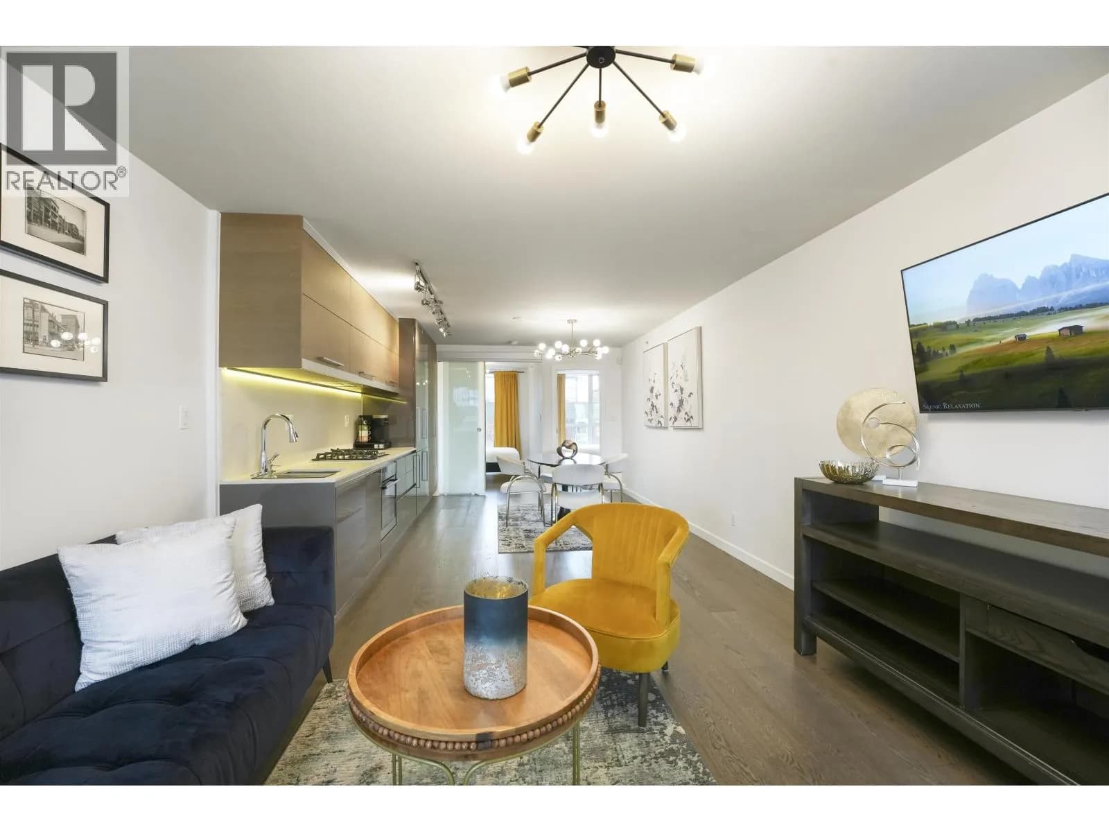 #608 189 KEEFER STREET, Vancouver, BC photo 3