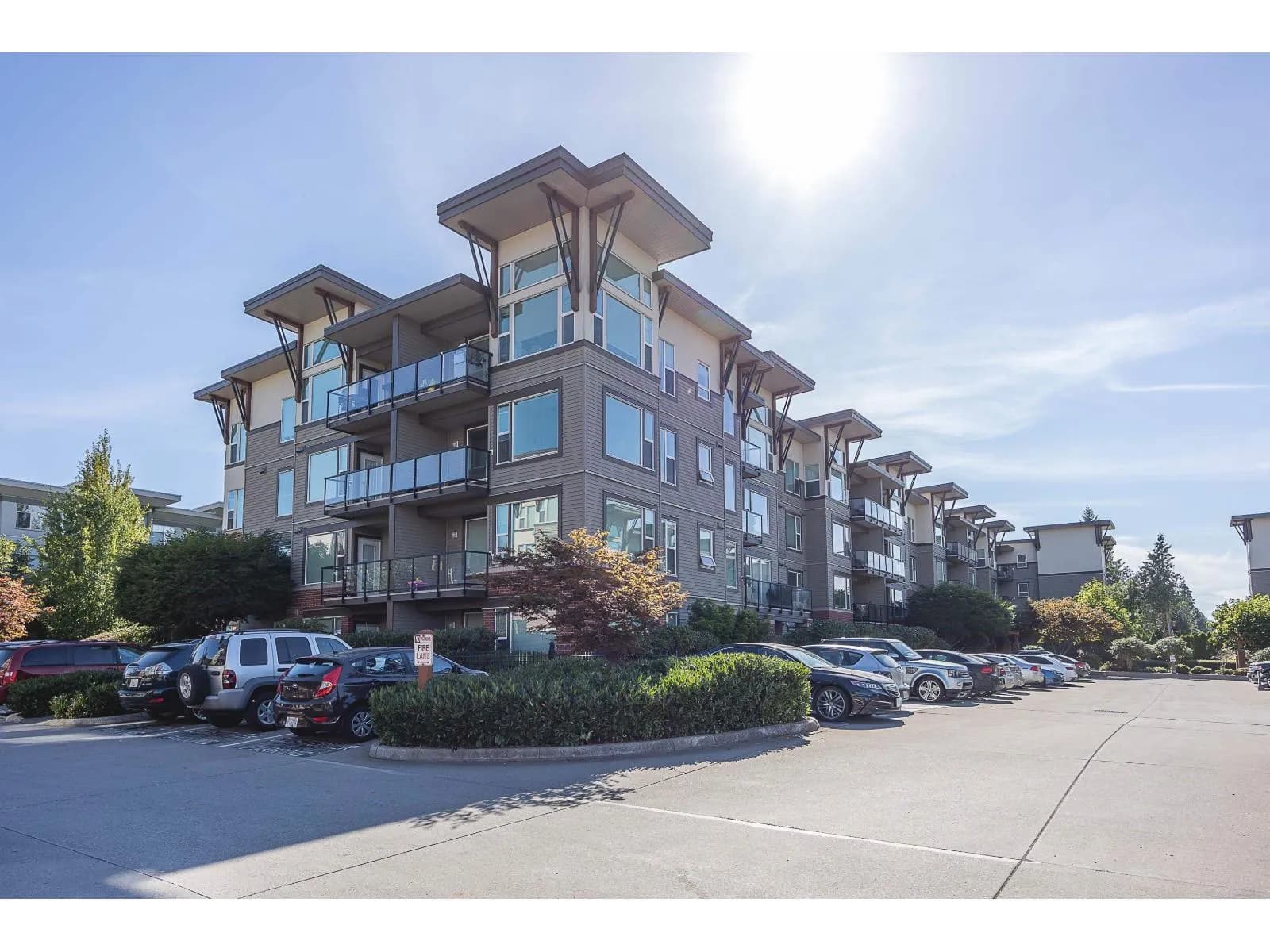 #220 33539 HOLLAND AVENUE, Abbotsford, BC photo 2