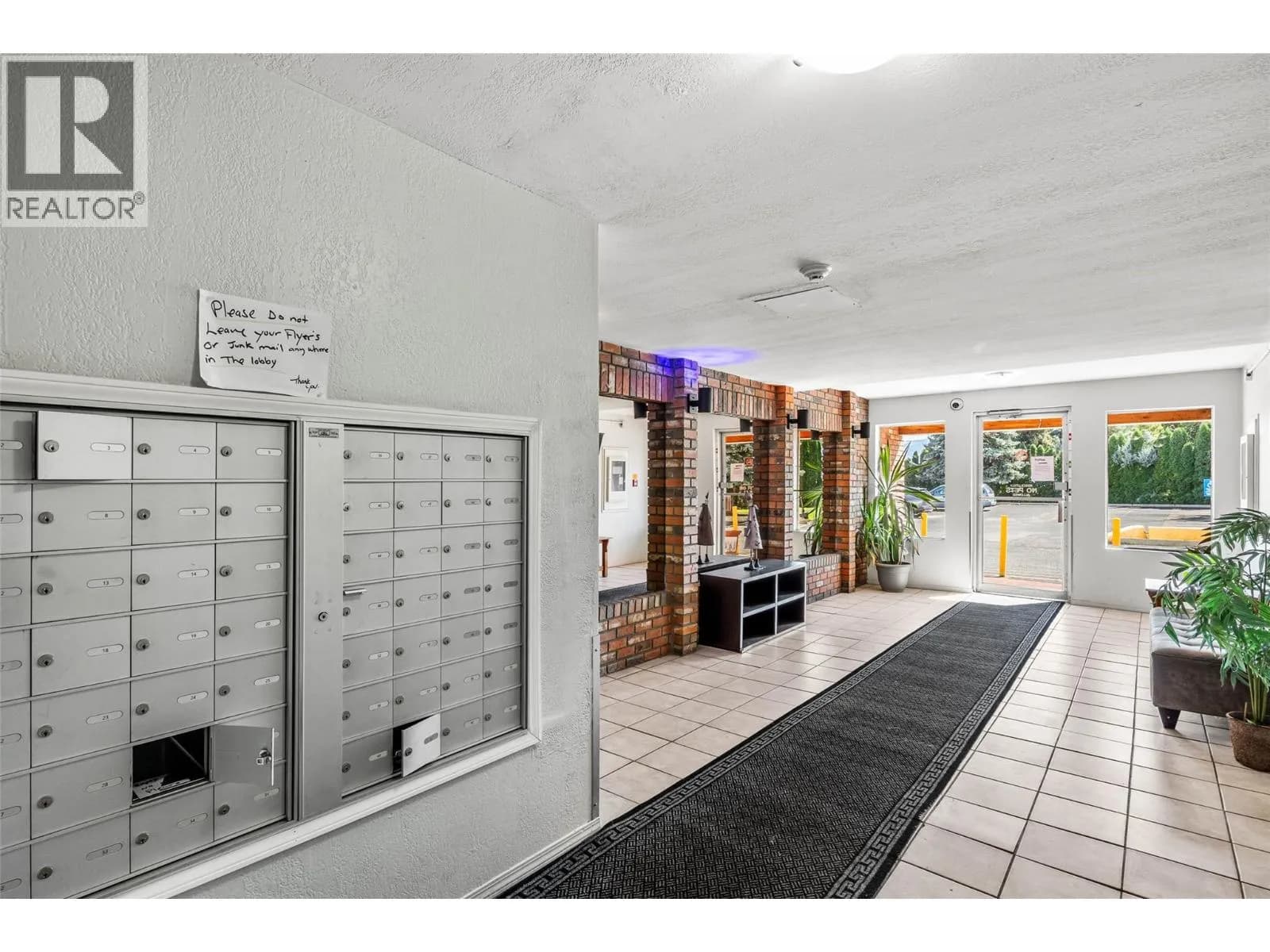 #209 1760 Brunner Avenue, Kamloops, BC photo 3