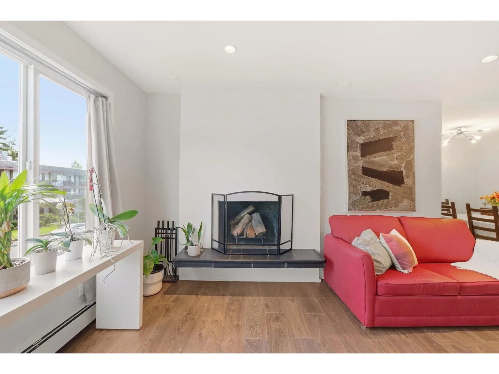 #301 1381 MARTIN STREET, White Rock, BC photo 2