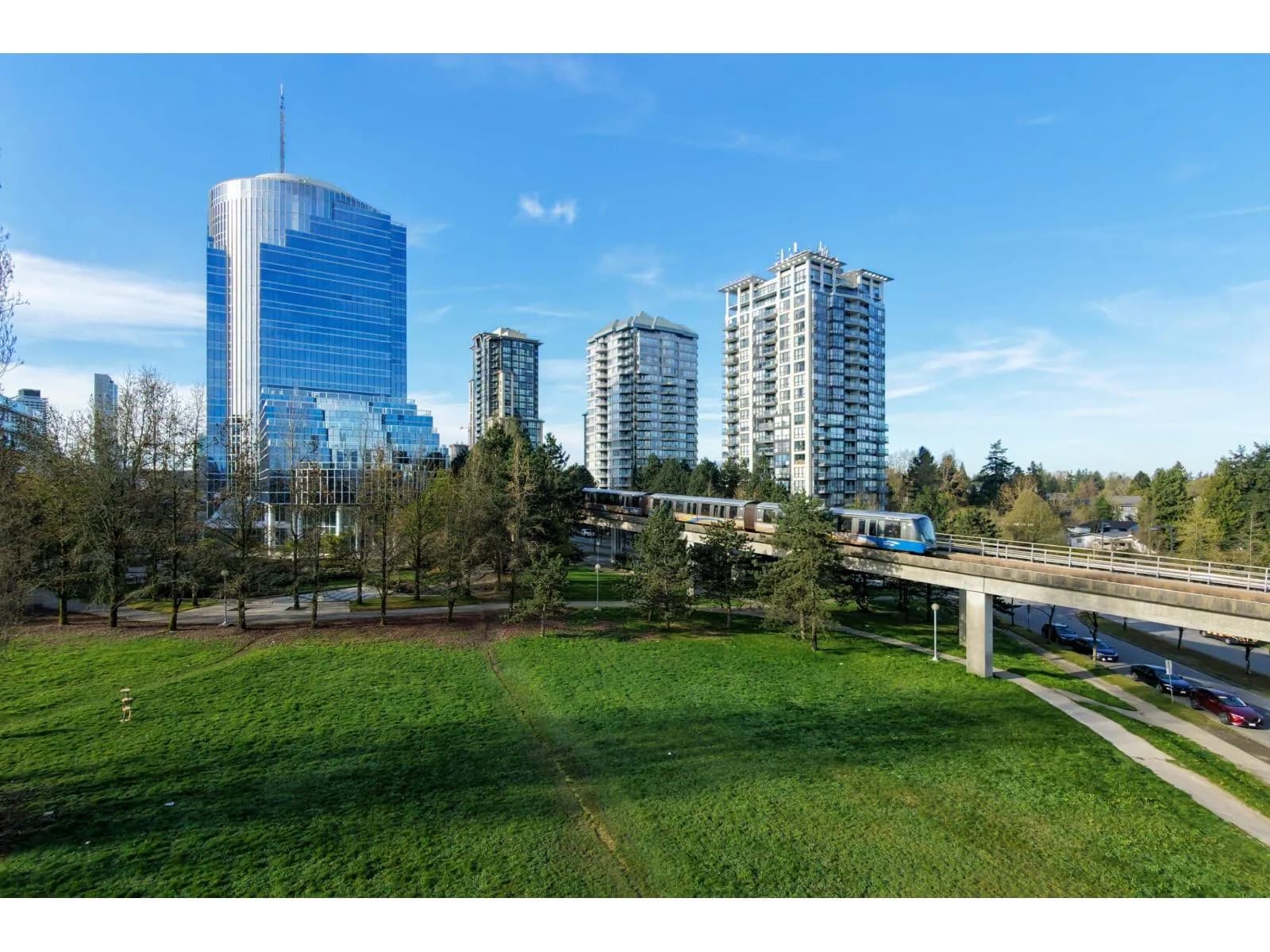 #1706 10899 UNIVERSITY DRIVE, Surrey, BC photo 2