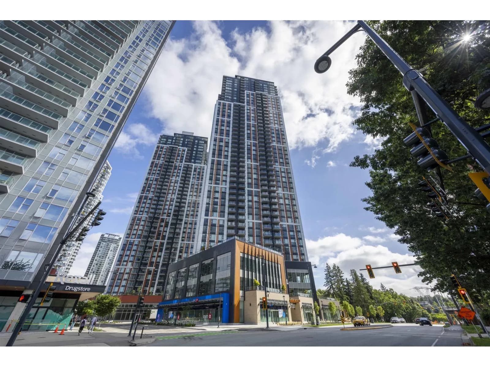 13745 GEORGE JUNCTON, Surrey